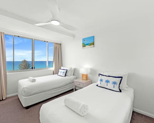 pacific-regis-deluxe-unit-44-(5)