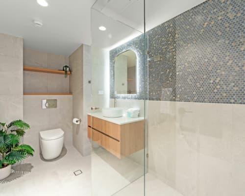 pacific-regis-deluxe-unit-49-(8)